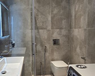 Arkle Apartment 5 - Tirana - Bad