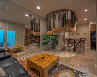 Stylish Central Houston Villa - Houston - Oturma odası