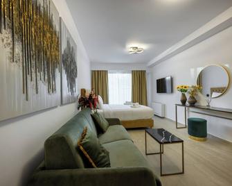 Cens Silver Luxury Suites - 約阿尼納 - 臥室