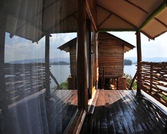 Lake Bunyonyi Rock Resort - Kabale - Balcón