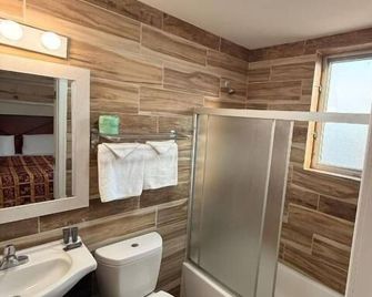 Haiban Inn - Jersey City