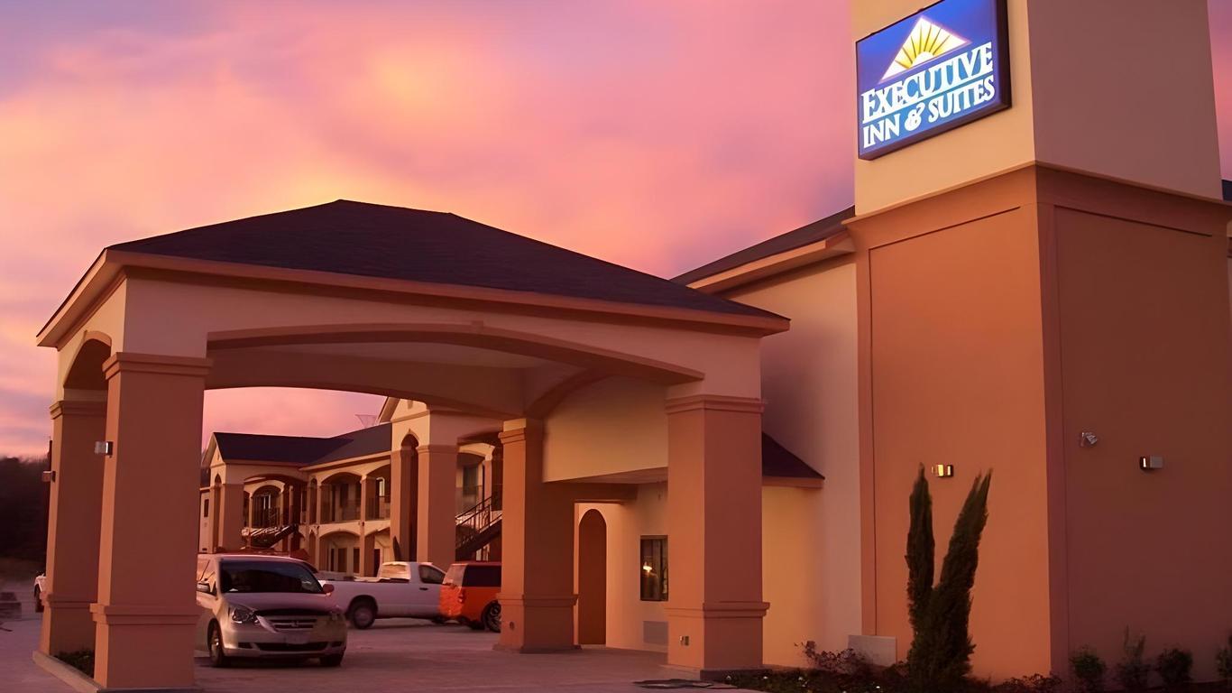 Executive Inn And Suites Joaquin