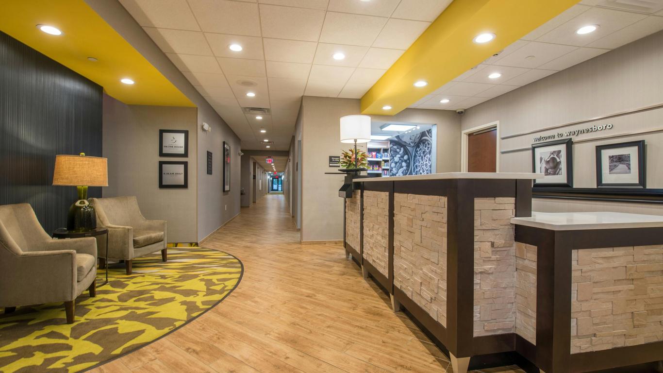 Hampton Inn Waynesboro