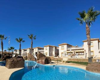 Brisa Golf II ground floor apartment with 2 comm pools EB6 - Orihuela - Uima-allas