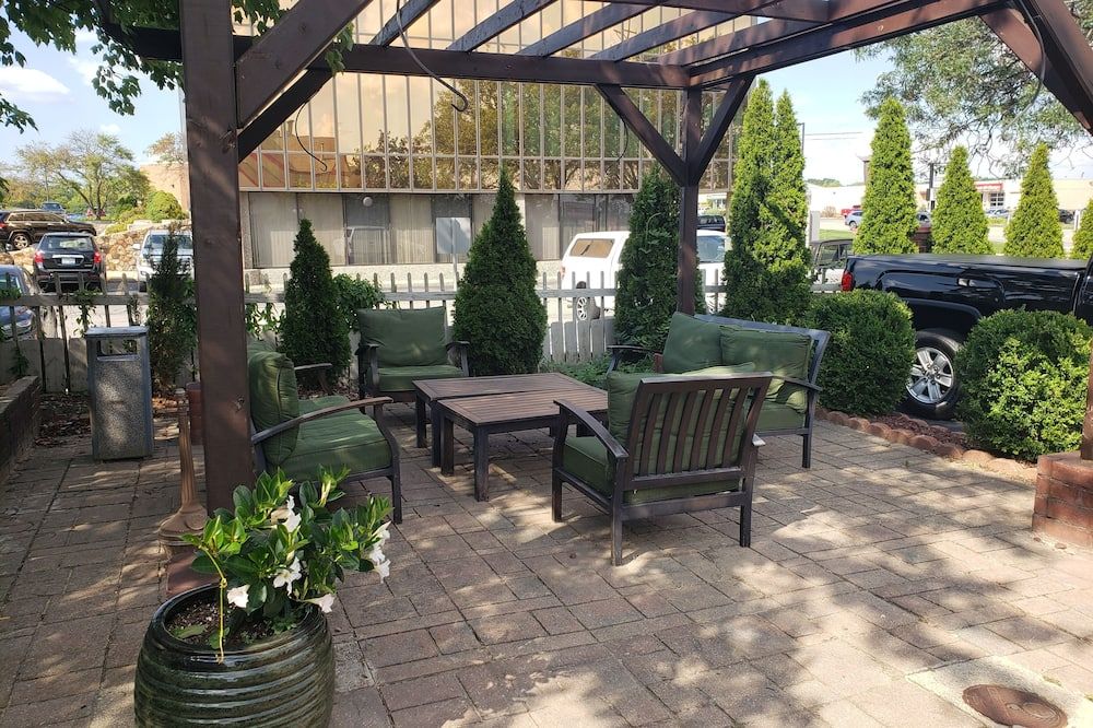 Birch Hill Suites Grand Rapids - גרנד ראפידס - פטיו