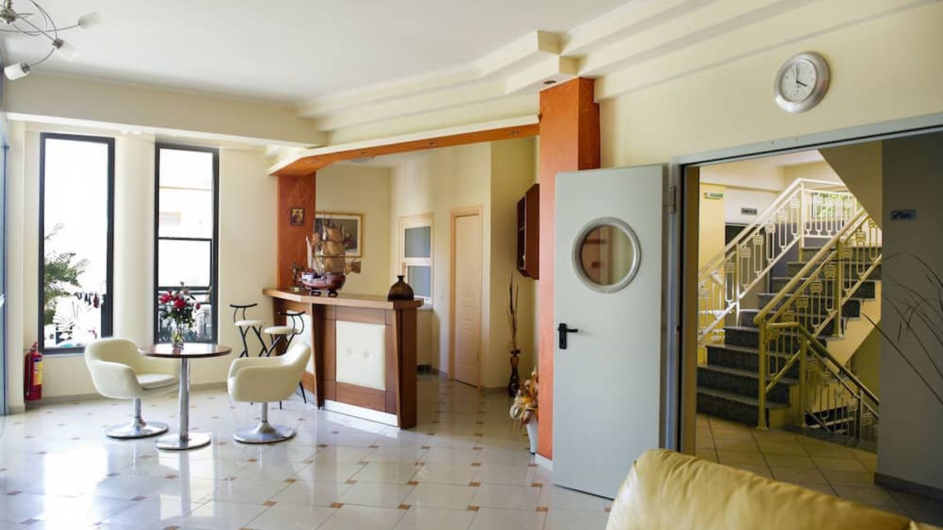 Hotel Loukas Vrachos