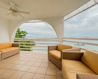 Live an adventure in Taboga 1 - Taboga Island - Balcón