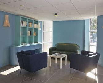 Coto Hotel - Beaune - Stue