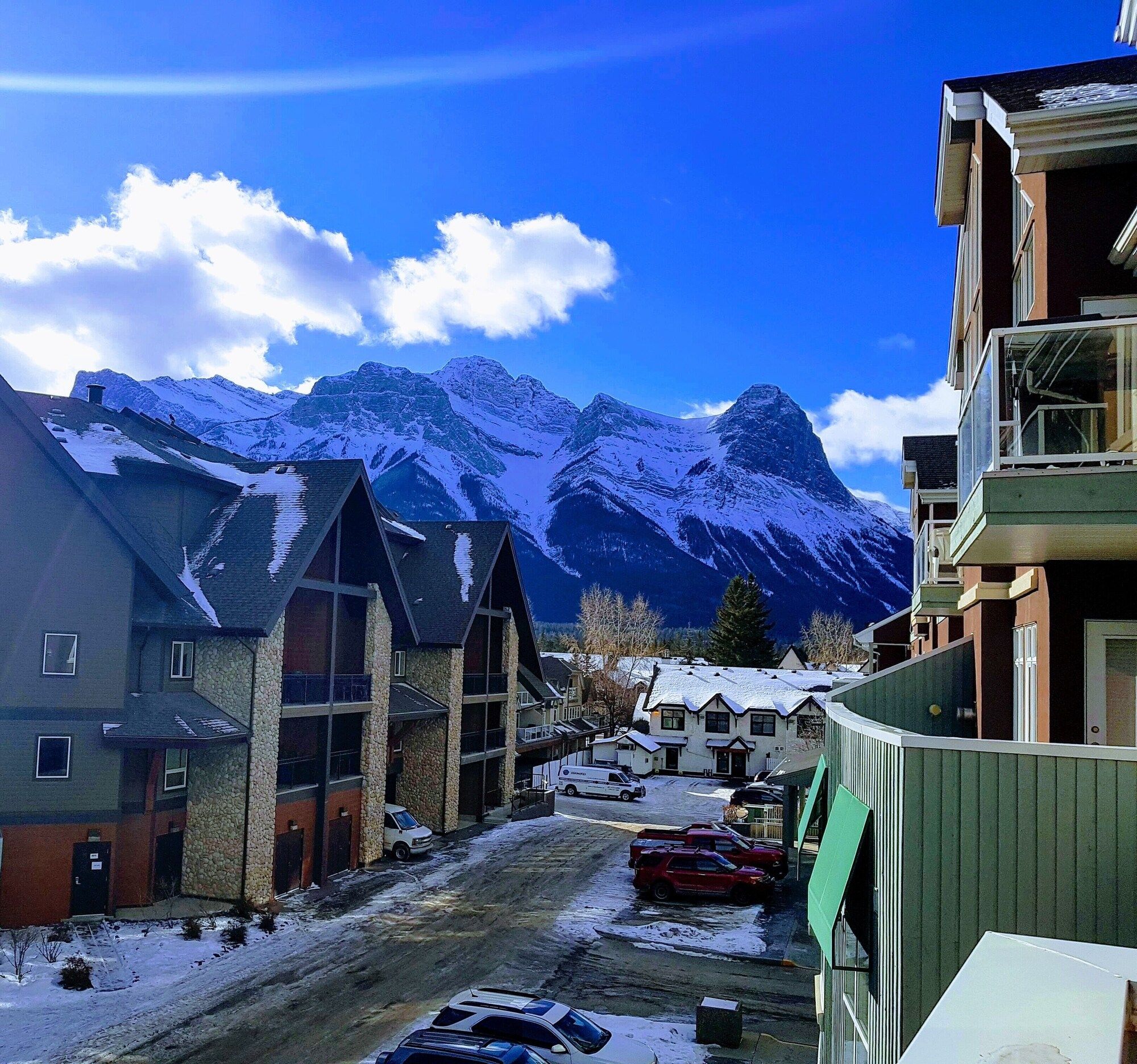 Sunset Resorts Canmore And Spa - Canmore - Outdoor view
