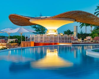 The Palms Turks And Caicos - Providenciales - Piscina