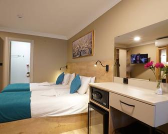 The Marist Hotel Kadikoy - Istanbul - Bedroom