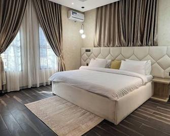 Boa Vida Suites and Apartments - Abuja - Bedroom
