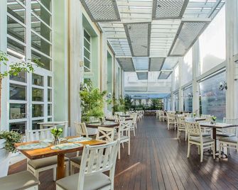 Studios Frente Ao Mar No Il Campanario Resort Ilctop - Florianópolis - Restaurante