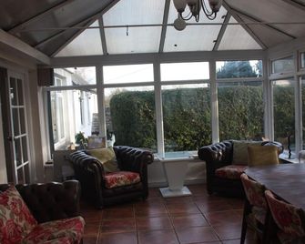 Perfect Cardiff Base - Cardiff - Living room