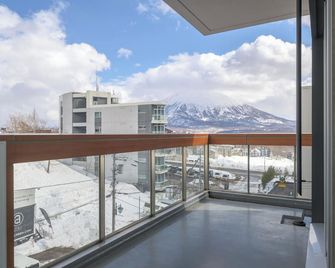 Alpen Ridge - Куттян - Балкон