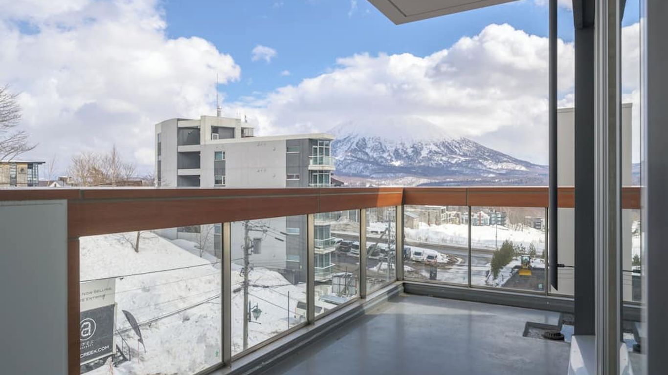 阿爾卑斯山嶺酒店 - 俱知安