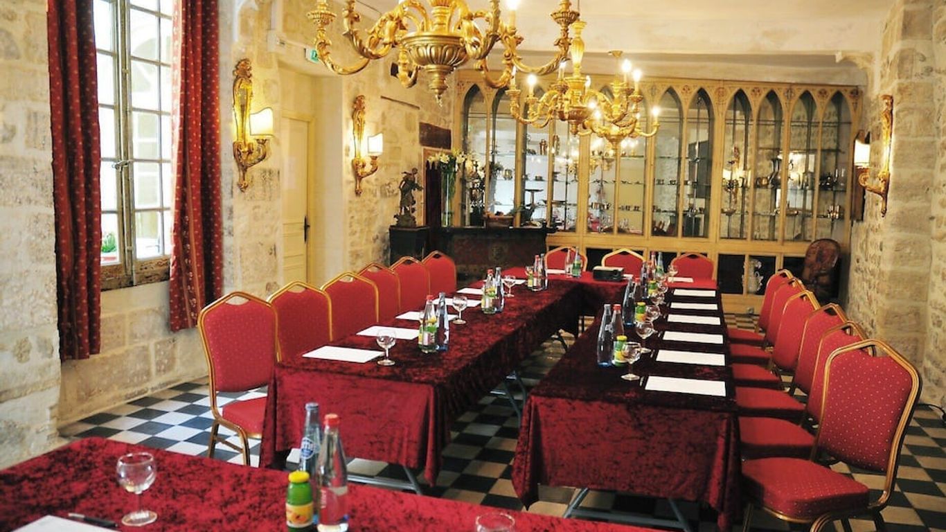 Hôtel du Palais des Papes