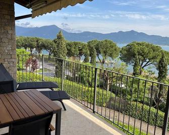 Appartamento vista Lago Sarnico - Sarnico - Balcony