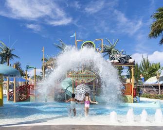 Saipan World Resort - Garapan - Alberca