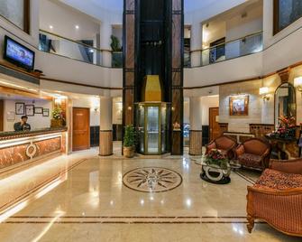 The Paradise by Tunga - Mumbai - Lobby