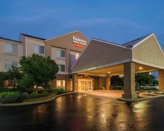 Fairfield Inn & Suites Indianapolis Northwest - Indianapolis - Building