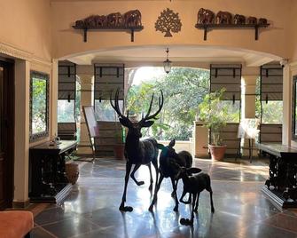 Irai Safari Retreat - Chandrapur - Lobby
