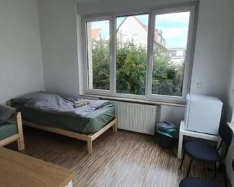 Hotel Gruenewald - Hannover - Soveværelse
