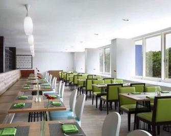 Hotel Santika Kelapa Gading - Jakarta - Restaurant