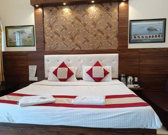 Hotel Sidhartha - אגרה - חדר שינה