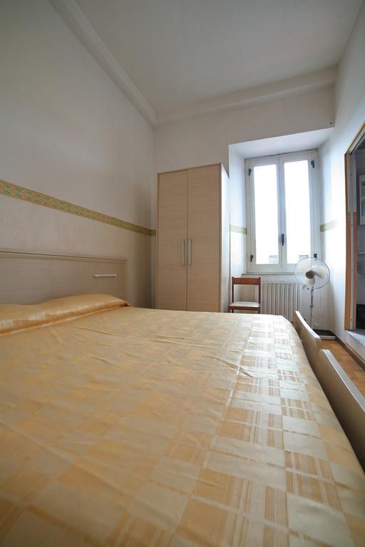 Hotel Dorico thumbnail 2