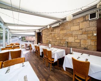 OYO The Ivory Hotel - Glasgow - Restaurant