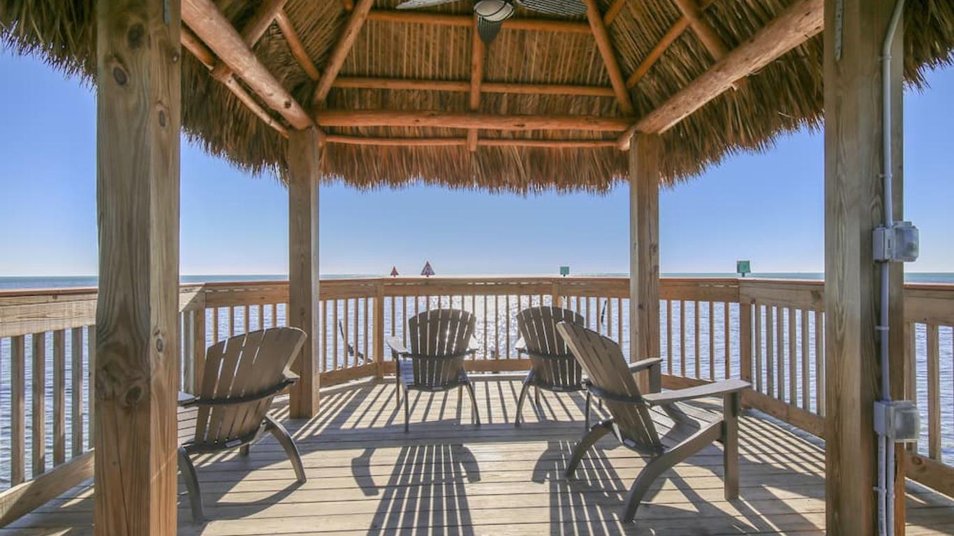 Ocean Pointe Suites at Key Largo