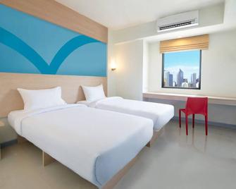 Hop Inn Hotel Tomas Morato Quezon City - Quezon City - Bedroom