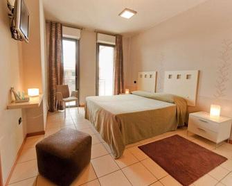 Agorà Hotel - Calamandrana