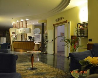 Hotel Alexander - Fiorano Modenese - Salónek