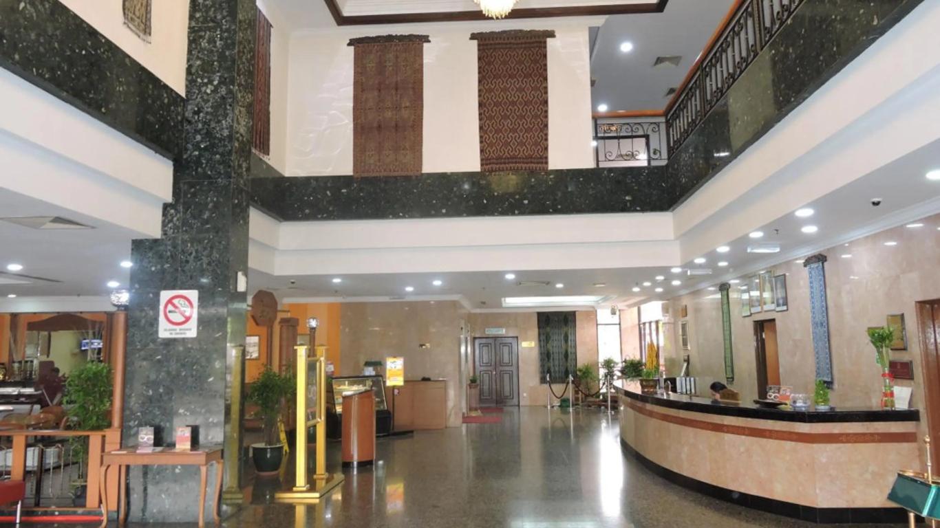 Hotel Grand Continental Kuching