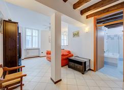 Casa Azzurra 150mt From Lake - Happy Rentals - Riva del Garda - Pokój dzienny