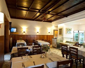 Hotel 4 Pini - רומא - מסעדה