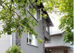 Kraavi Guest Hostel - Kuressaare - Gebouw