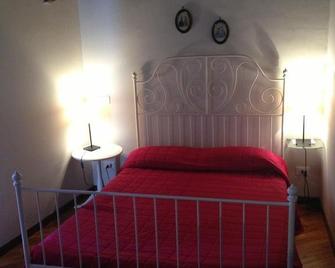 B&B Vicolo Vecchio - Terracina - Habitación