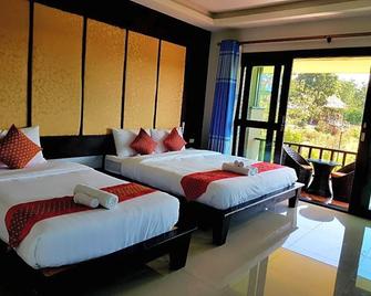 Poochommhok Resort - Sangkhla Buri - Habitación