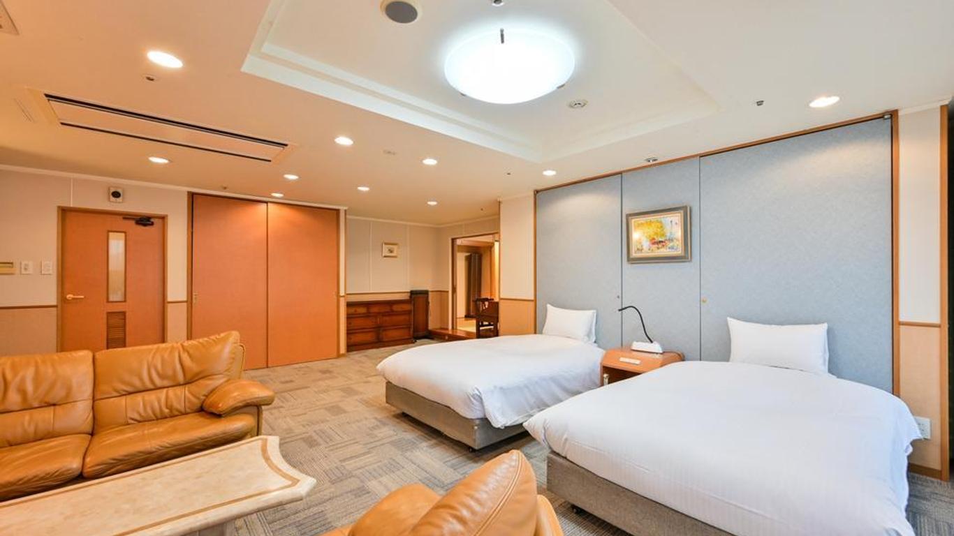 Central Hotel Sasebo
