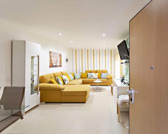 Fleming Apartment - Tavira - Living room