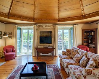 Feel Discovery Casa Da Capela Douro Valley - Peso da Régua - Wohnzimmer