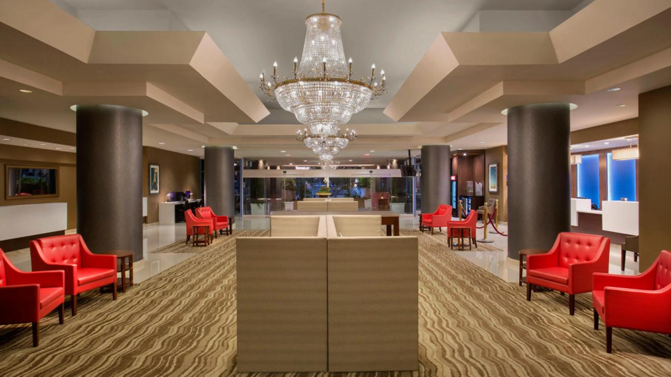 Crowne Plaza Los Angeles Harbor Hotel By IHG