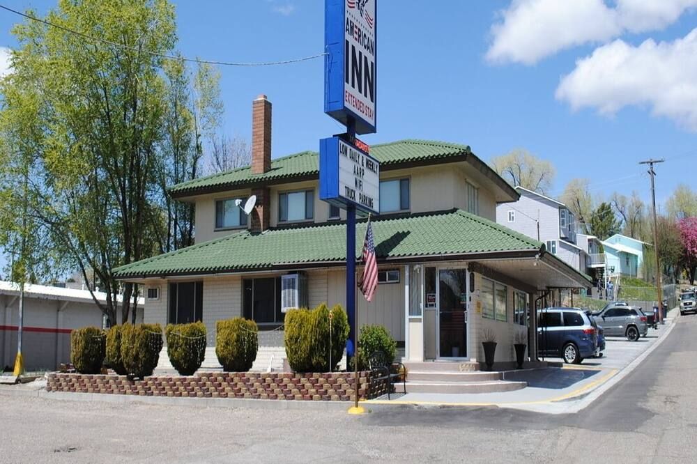 American Inn - אלקו - בניין