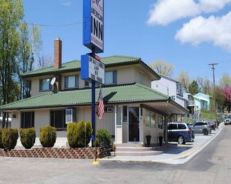American Inn - Elko - Gebäude