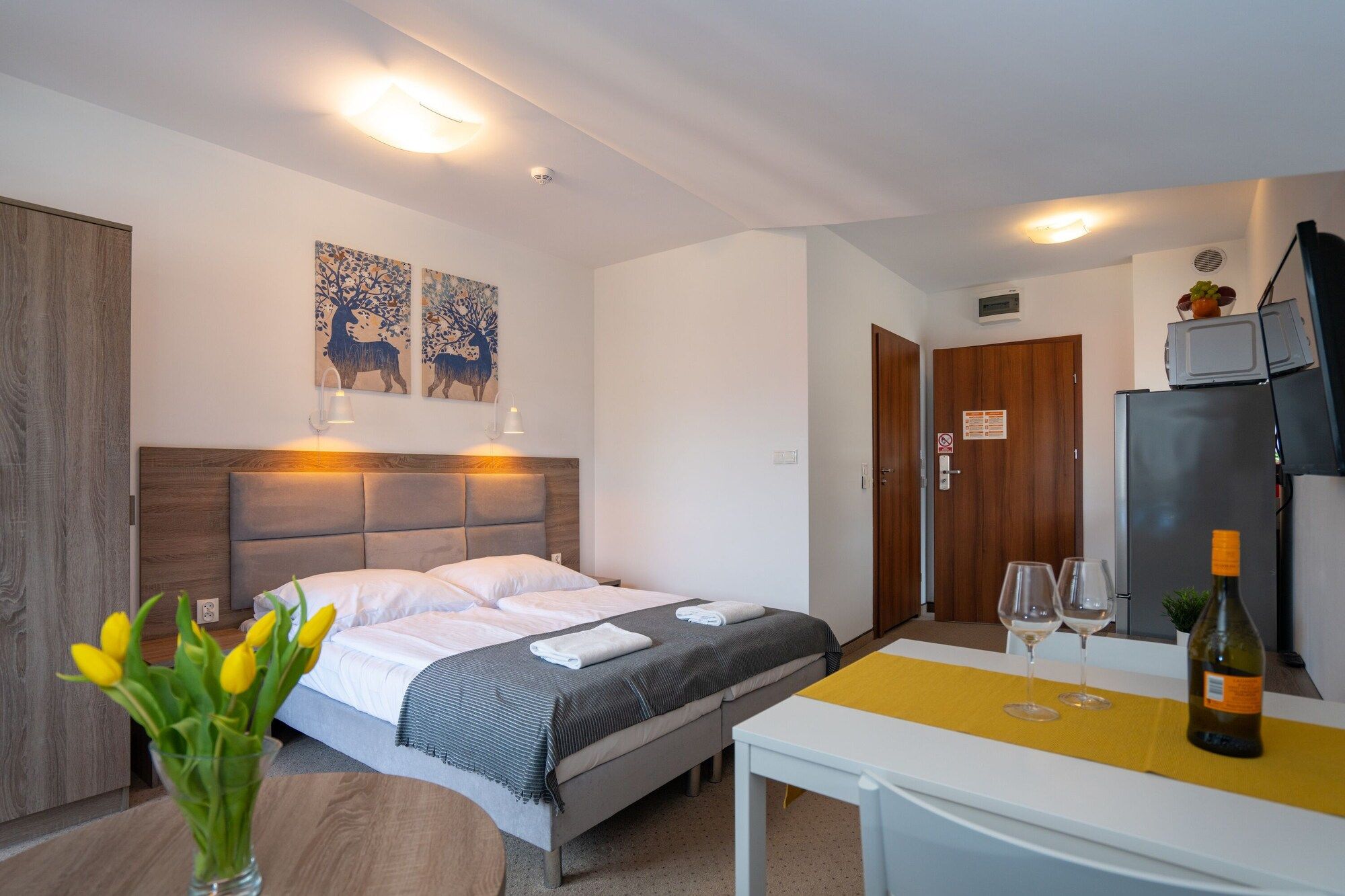 Rentplanet - Apartamenty Okrzei - Шклярська Поремба - Спальня
