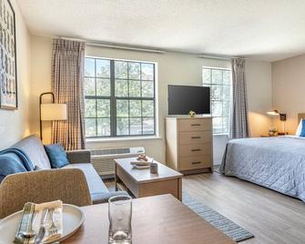 Intown Suites Orlando/Florida Turnpike - Orlando - Quarto