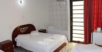 Bica Pau Hotel - Caldas Novas - Schlafzimmer